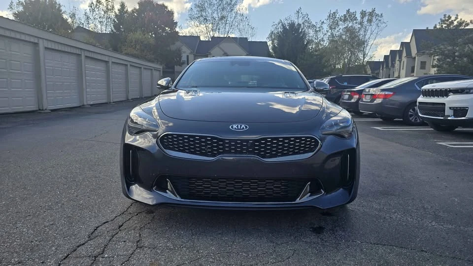 2019 Kia Stinger GT - Image 5 of 17