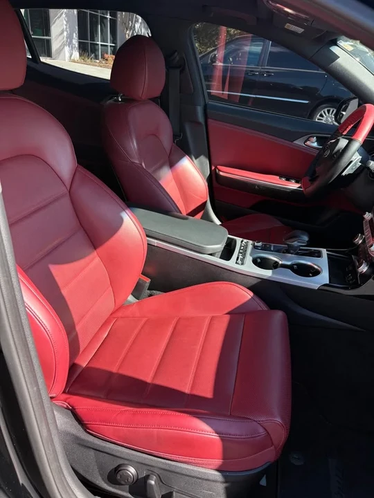 2019 Kia Stinger GT - Image 7 of 10