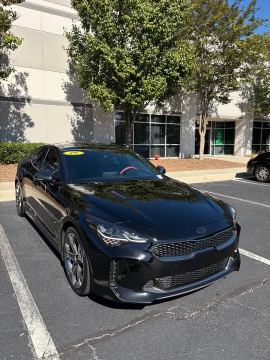 2019 Kia Stinger GT - Image 2 of 10