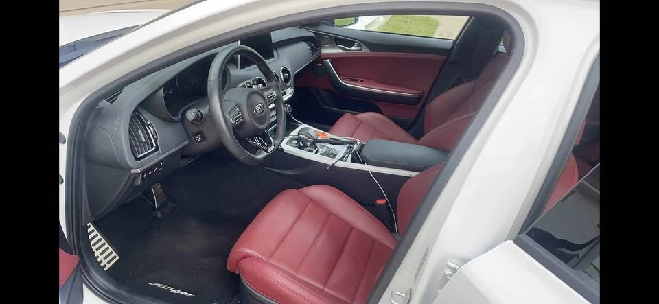 2019 Kia Stinger GT - Image 2 of 6
