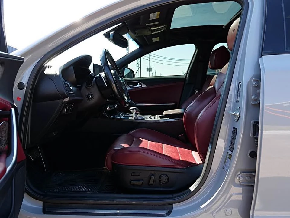 2019 Kia Stinger GT - Image 11 of 20