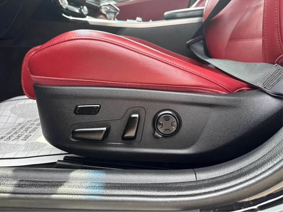 2019 Kia Stinger GT - Image 13 of 18