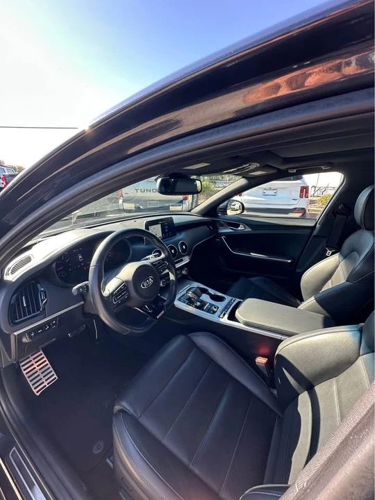 2019 Kia Stinger GT - Image 9 of 9