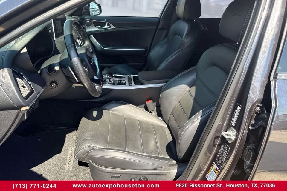 2019 Kia Stinger GT - Image 13 of 19