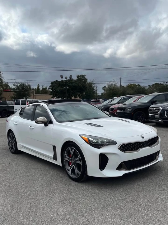 2019 Kia Stinger GT - Image 2 of 16