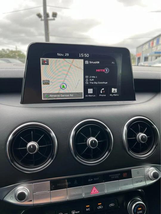 2019 Kia Stinger GT - Image 11 of 16