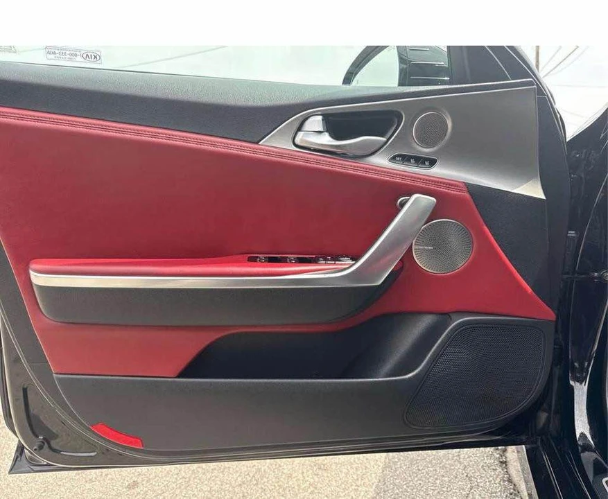 2019 Kia Stinger GT - Image 14 of 16