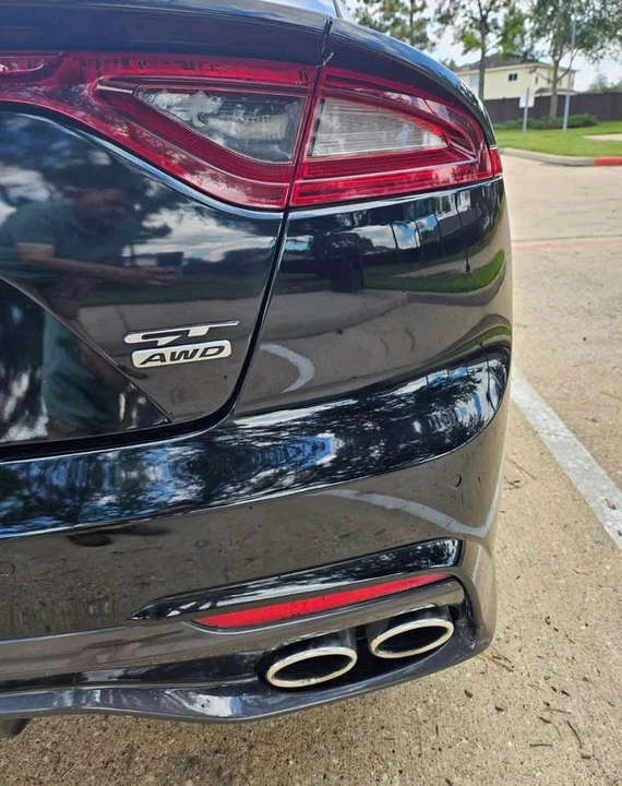 2019 Kia Stinger GT - Image 4 of 16