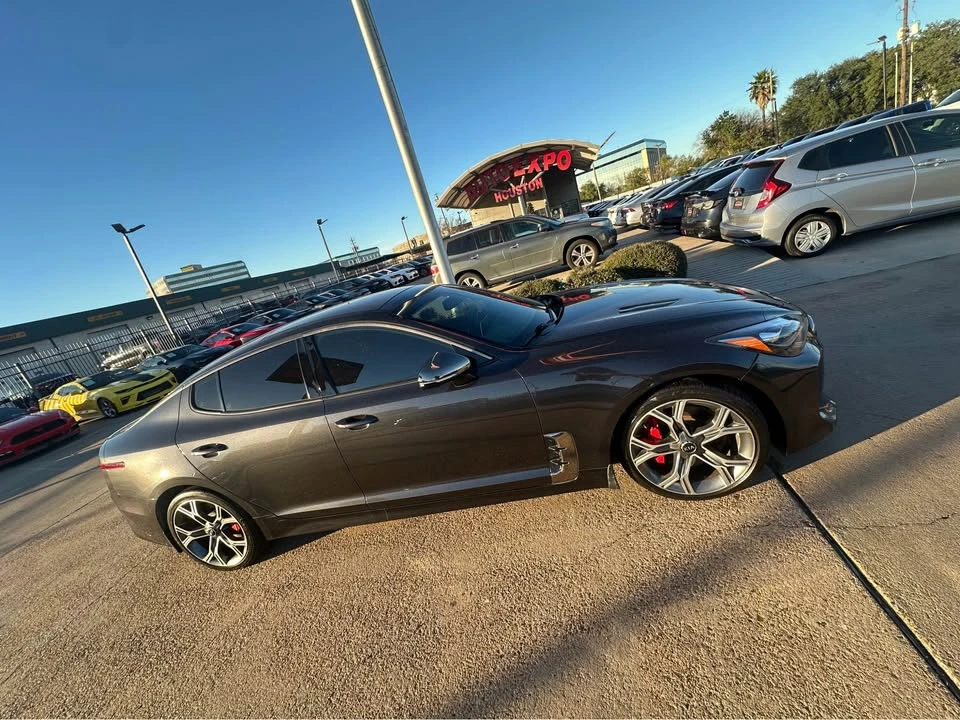 2019 Kia Stinger GT - Image 2 of 8