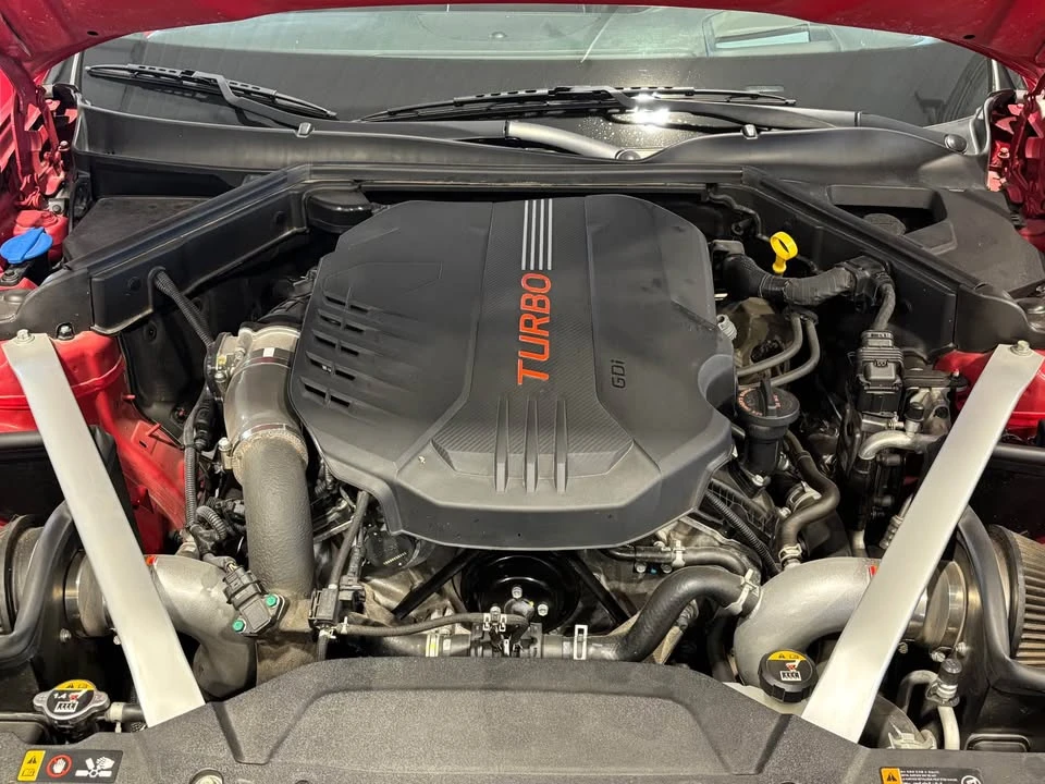 2019 Kia Stinger GT - Image 19 of 20