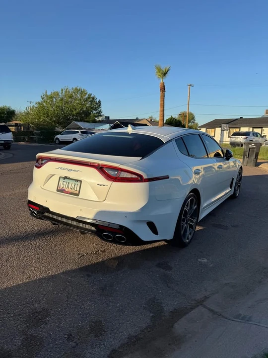 2019 Kia Stinger GT - Image 8 of 15