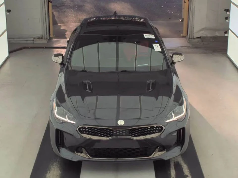 2019 Kia Stinger GT - Image 2 of 6