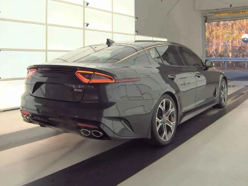 2019 Kia Stinger GT - Image 5 of 7