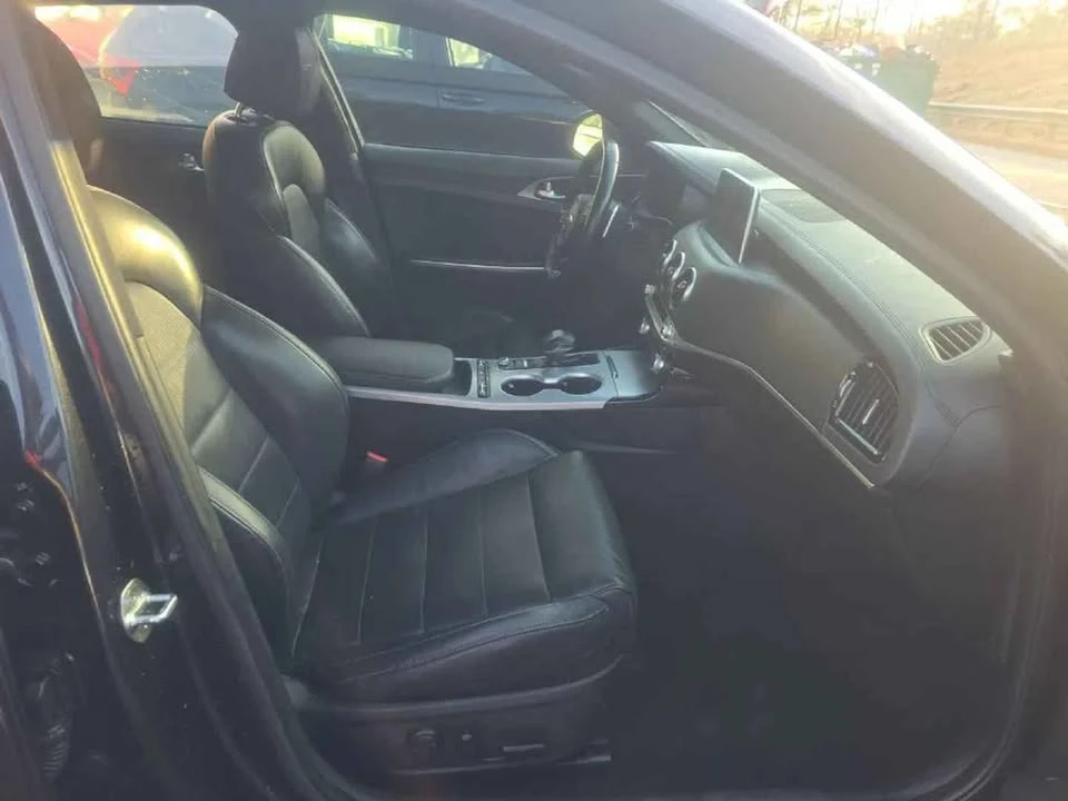 2019 Kia Stinger GT - Image 4 of 7