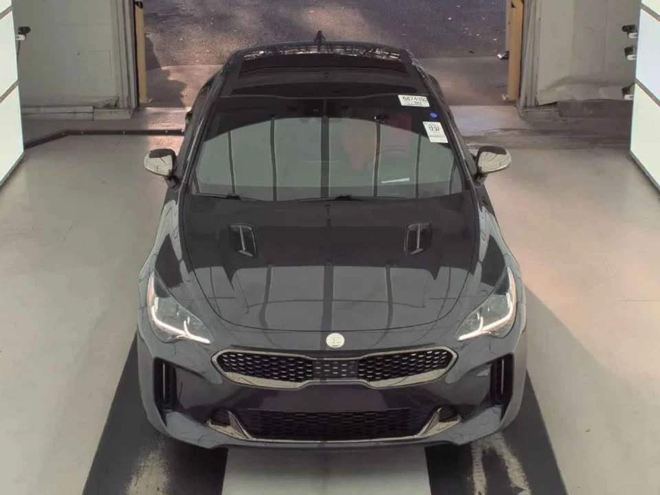 2019 Kia Stinger GT - Image 2 of 7