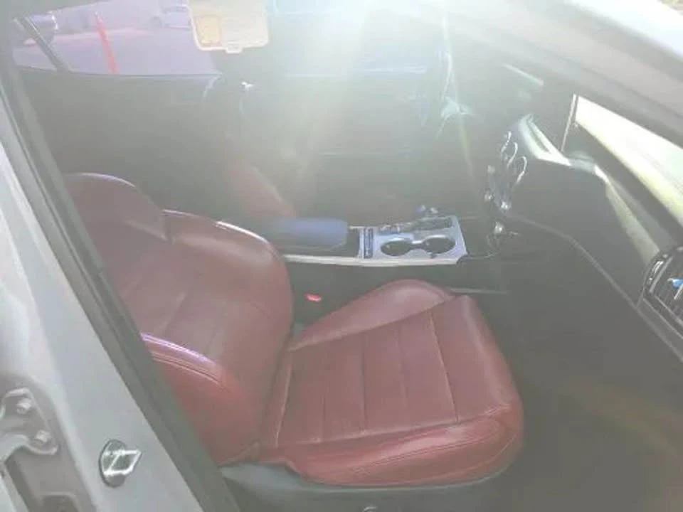 2019 Kia Stinger GT - Image 6 of 11