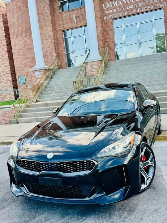 2019 Kia Stinger GT - Image 2 of 14