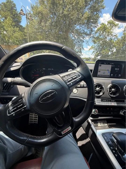 2019 Kia Stinger GT - Image 7 of 9