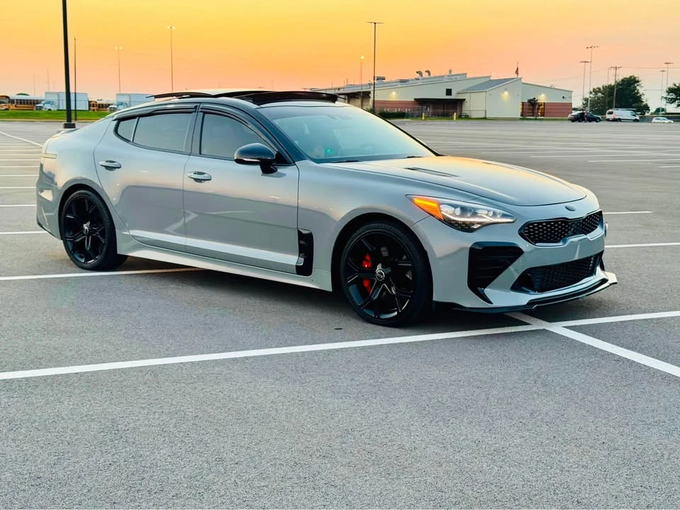 2019 Kia Stinger GT - Image 2 of 20