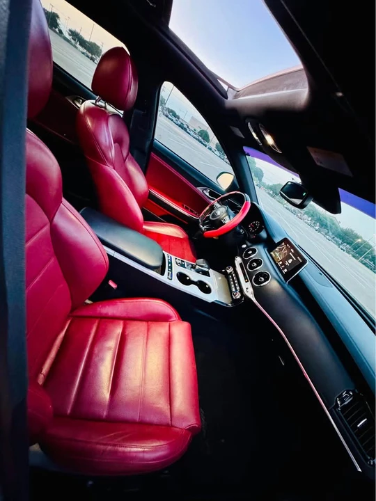 2019 Kia Stinger GT - Image 14 of 20