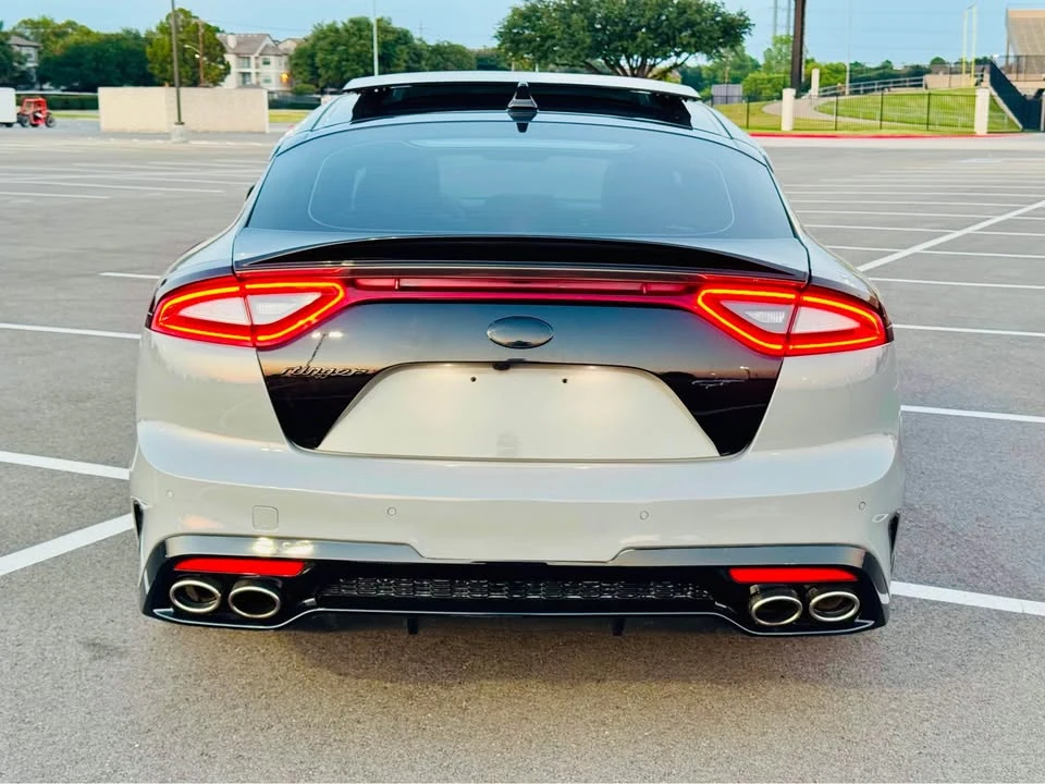 2019 Kia Stinger GT - Image 8 of 20