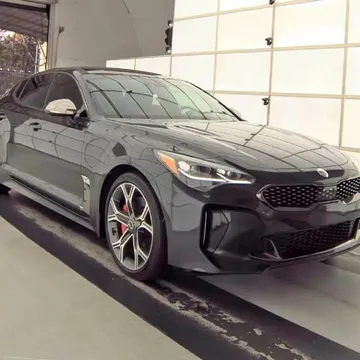 2019 Kia Stinger GT2