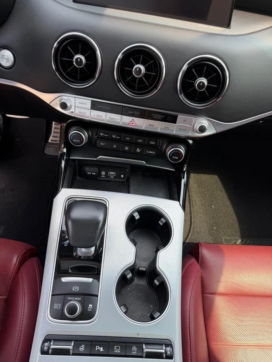 2019 Kia Stinger GT - Image 12 of 12
