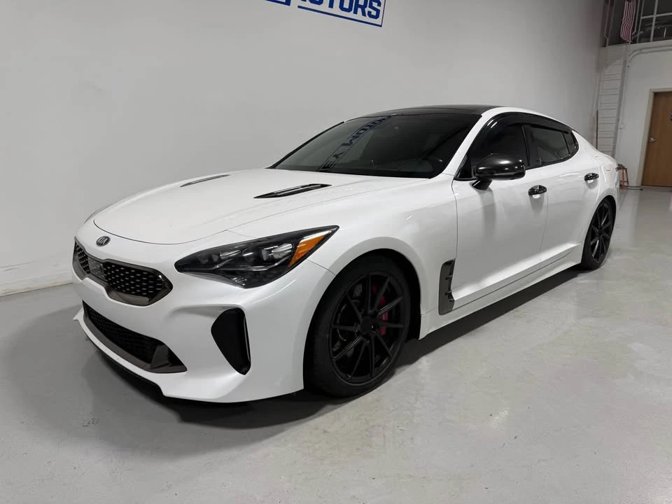 2019 Kia Stinger GT - Image 2 of 18
