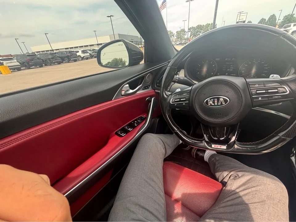 2019 Kia Stinger GT - Image 7 of 12