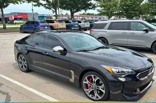 2019 Kia Stinger GT2