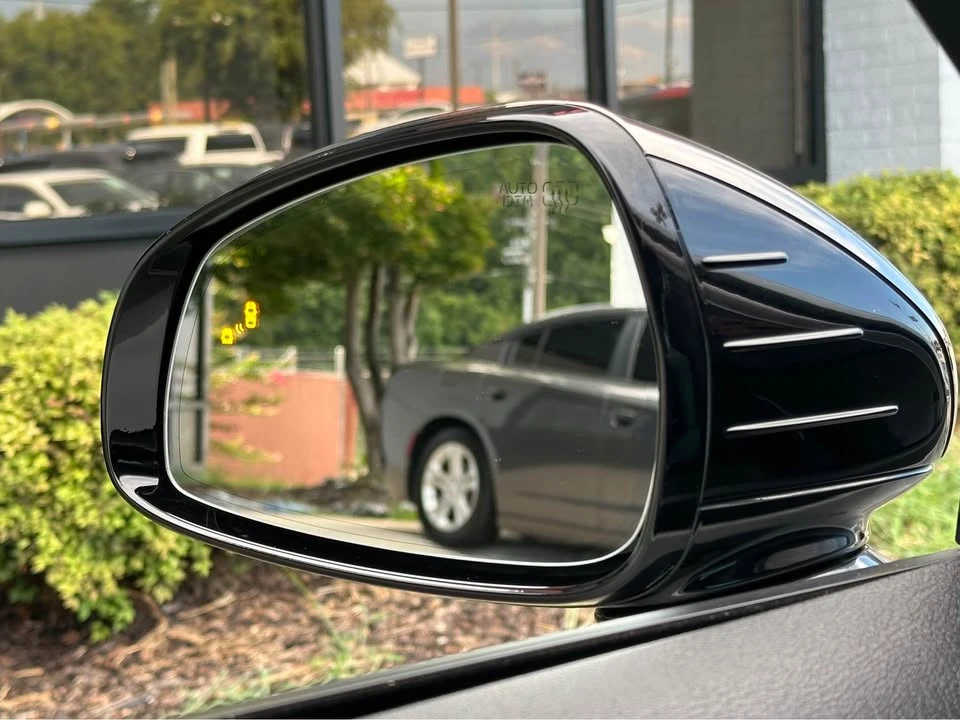 2019 Kia Stinger GT - Image 18 of 20