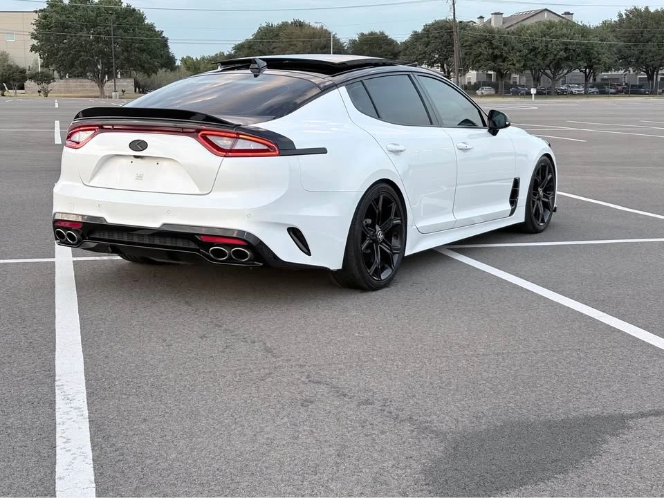 2019 Kia Stinger - Image 3 of 19