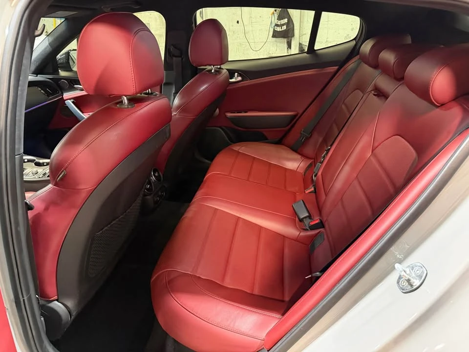 2019 Kia Stinger GT - Image 11 of 20