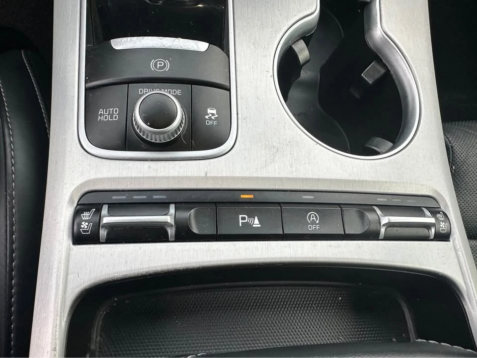 2019 Kia Stinger GT - Image 8 of 18