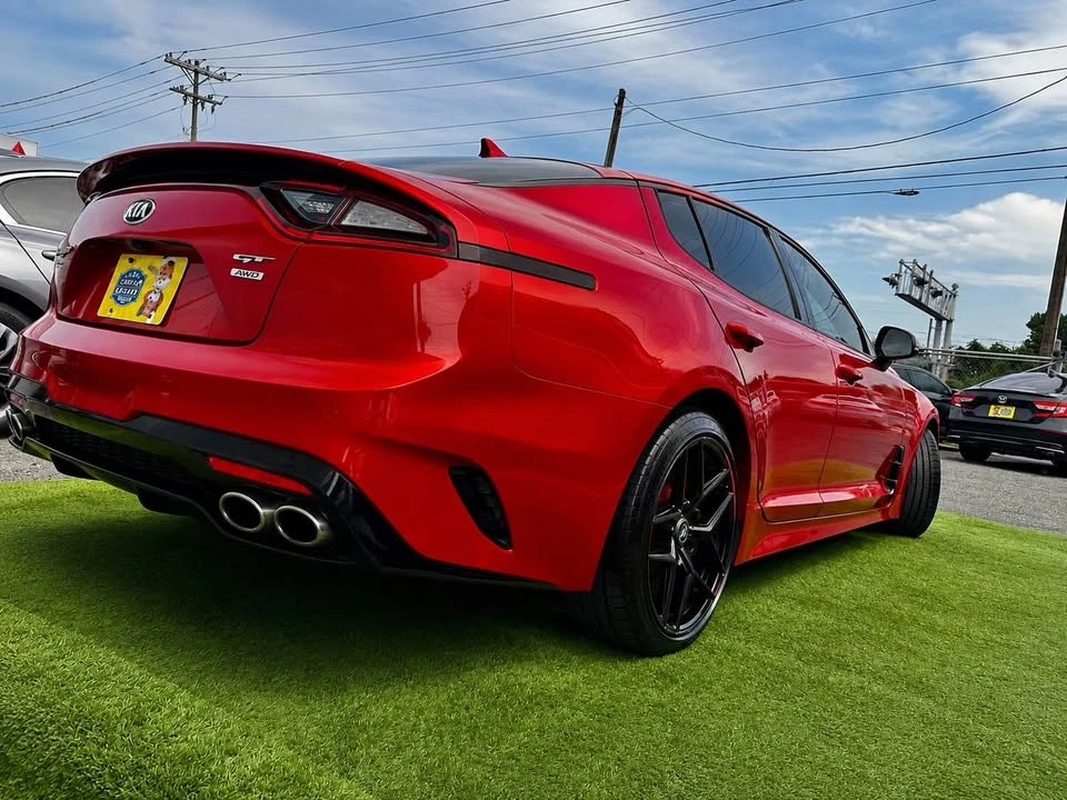 2019 Kia Stinger GT - Image 2 of 18