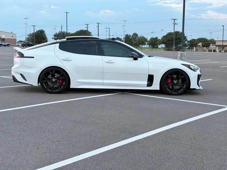 2019 Kia Stinger GT - Image 6 of 19