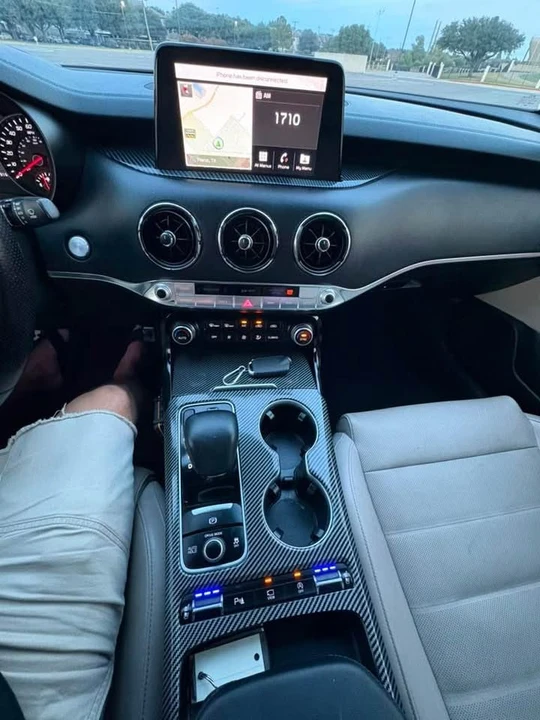 2019 Kia Stinger GT - Image 14 of 19