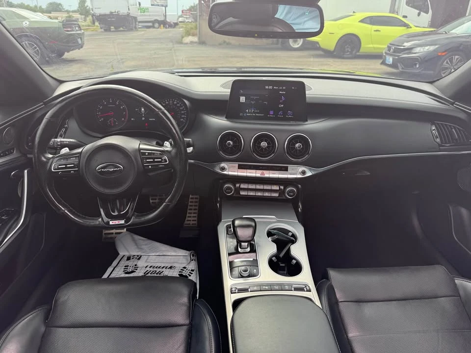 2019 Kia Stinger GT - Image 16 of 19
