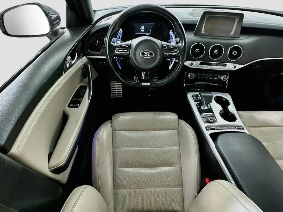 2019 Kia Stinger GT - Image 5 of 5