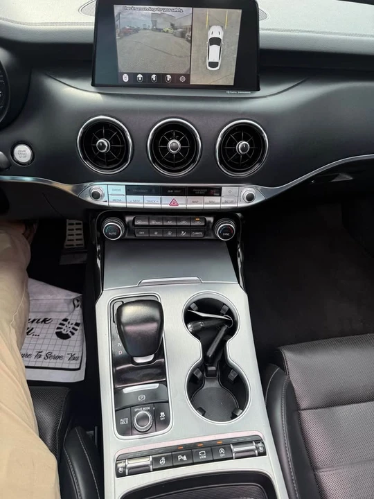 2019 Kia Stinger GT - Image 19 of 19
