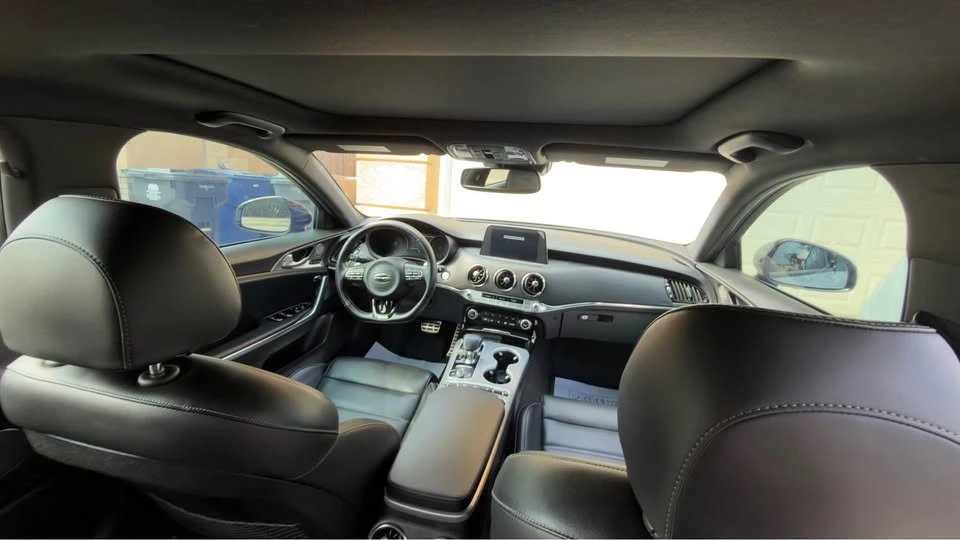 2019 Kia Stinger GT - Image 6 of 11