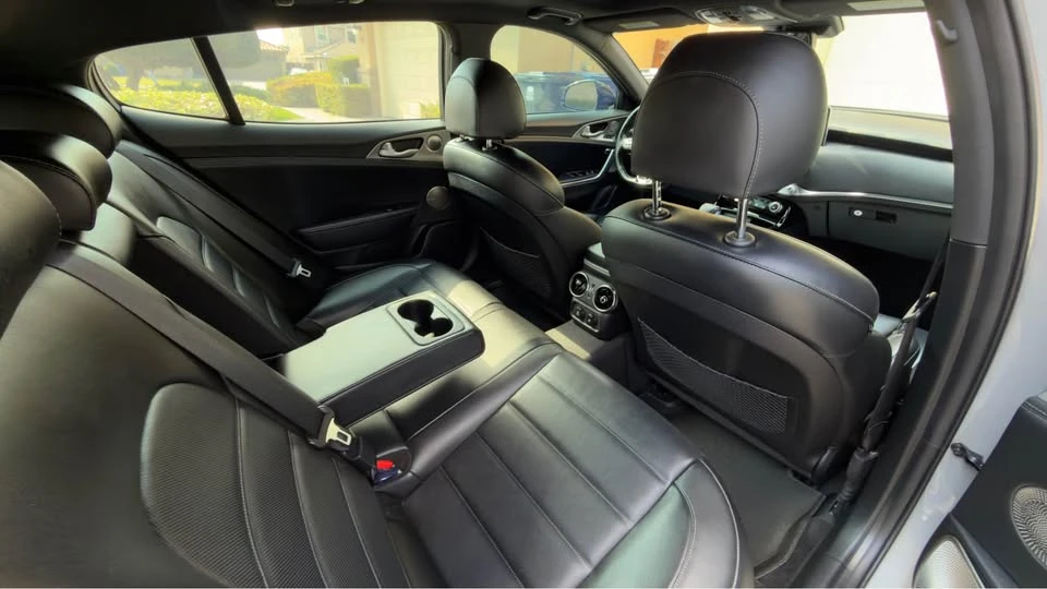 2019 Kia Stinger GT - Image 8 of 11