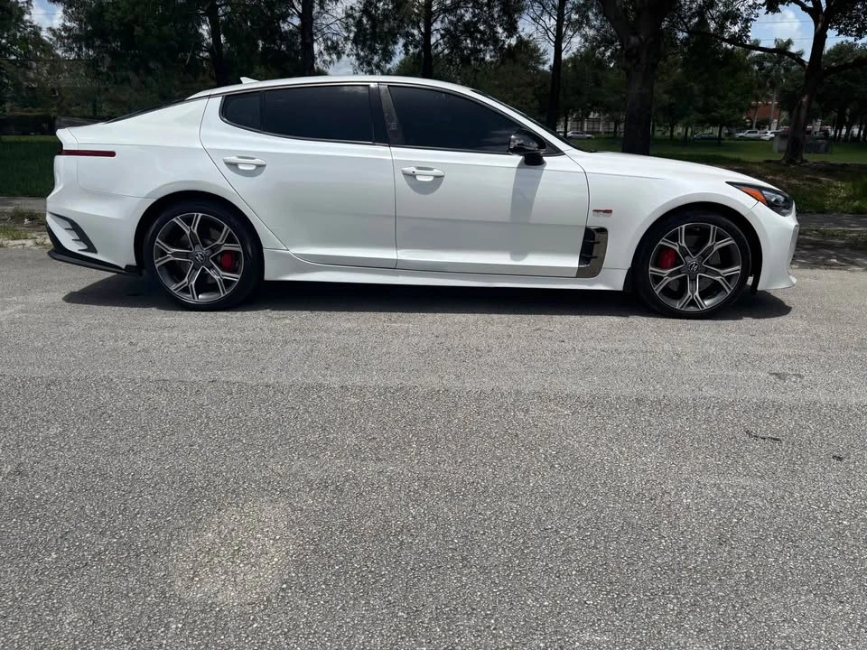 2019 Kia Stinger GT - Image 3 of 4
