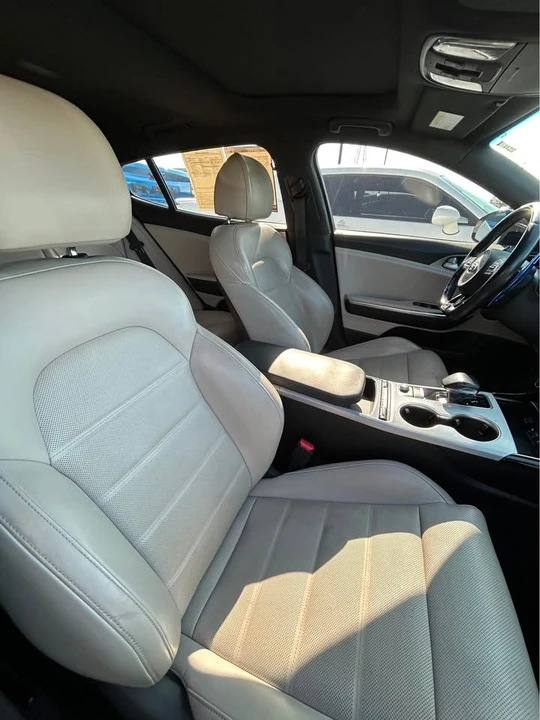 2019 Kia Stinger GT - Image 6 of 9