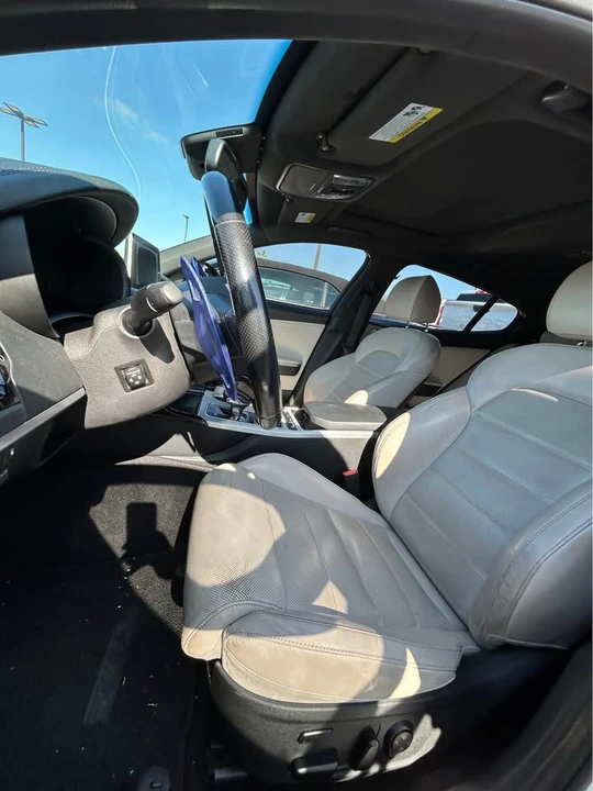 2019 Kia Stinger GT - Image 9 of 9