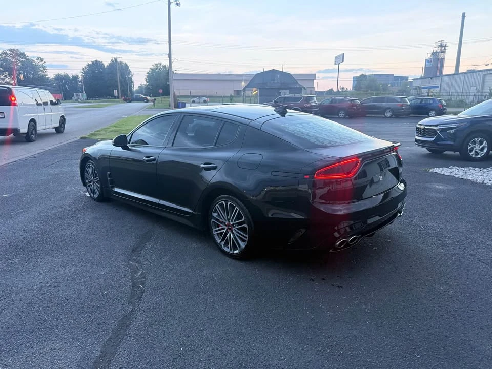 2019 Kia Stinger GT - Image 8 of 16