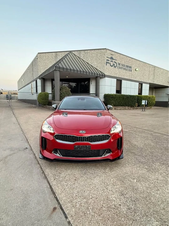 2019 Kia Stinger GT - Image 14 of 18