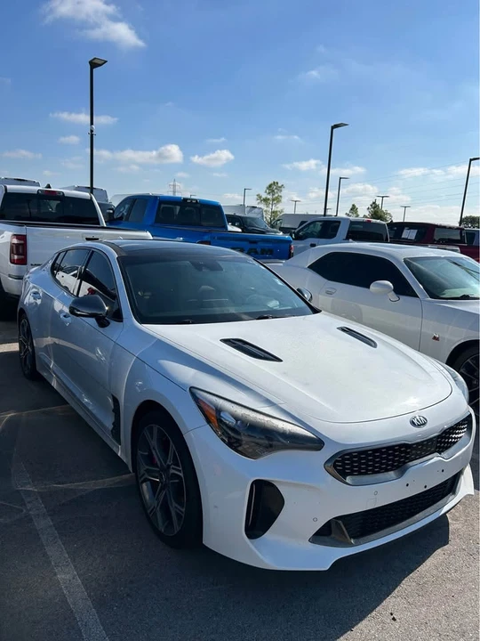 2019 Kia Stinger GT - Image 3 of 9