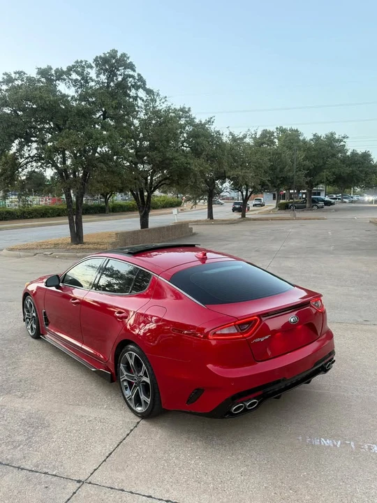 2019 Kia Stinger GT - Image 4 of 18