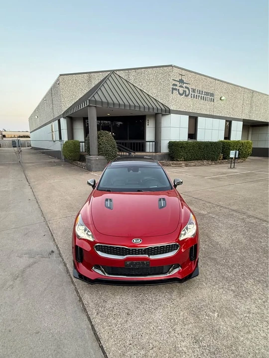 2019 Kia Stinger GT - Image 13 of 19